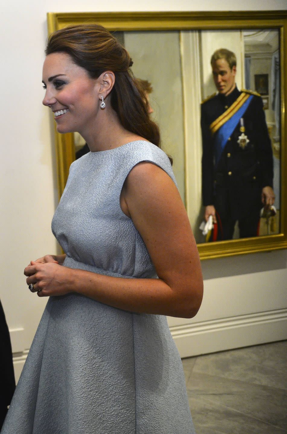 the duchess of cambridge visits the national portrait gallery