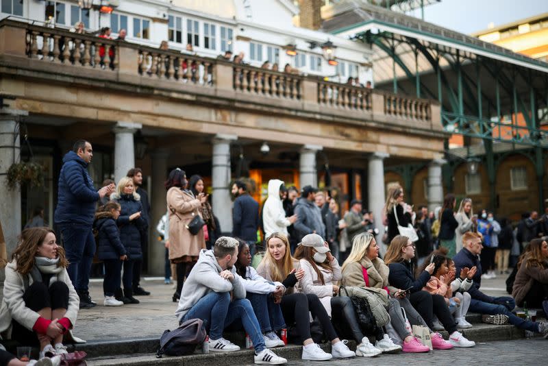 FILE PHOTO: Outbreak of the coronavirus disease (COVID-19) in London