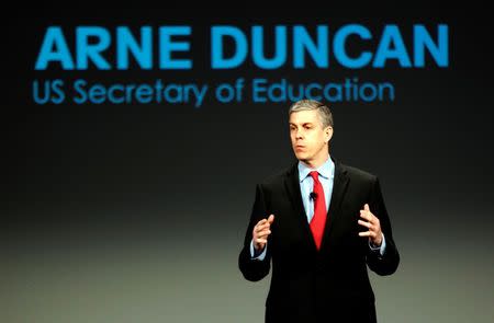 U.S. Secretary of Education Arne Duncan addresses a crowd of teachers and politicians in Chicago, Illinois, U.S. February 28, 2013. REUTERS/Jeff Haynes/File Photo