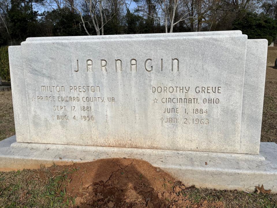 The grave marker of Professor Milton and Dorothy Greve Jarnagin at Oconee Hill Cemetery in Athens, Georgia, is shown on Dec. 21, 2022. The grave of Dorothy’s sister and former UT Dean of Women Harriet Greve, who is also buried there, could not be found after an exhaustive search.