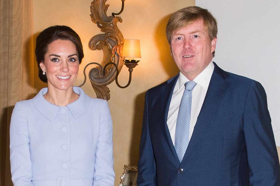 <p>Samir Hussein-Pool/Getty Images</p> Kate Middleton, King Willem-Alexander of the Netherlands pictured in 2016