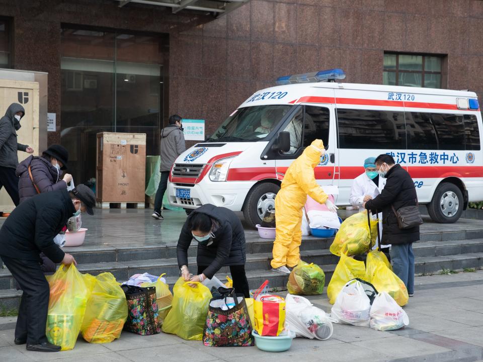 Patients From Hankou Hospital Transferred to Huoshenshan Hospital