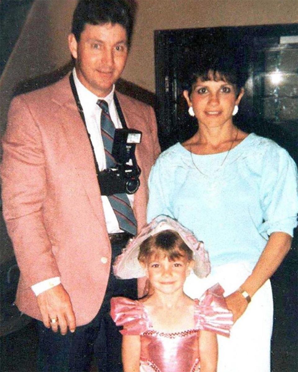 Oh, baby, baby - she's been adorable since she was a baby! The star could not look any cuter posing between her parents <a href="https://people.com/music/britney-spears-father-jamie-spears-not-speaking-remains-conservator/" rel="nofollow noopener" target="_blank" data-ylk="slk:Jamie;elm:context_link;itc:0;sec:content-canvas" class="link ">Jamie</a> and Lynn Spears.