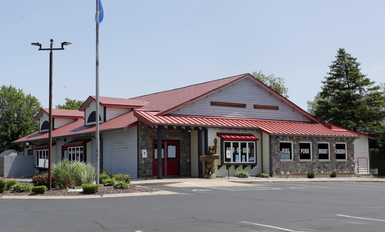 Famous Dave’s located at 1170 N. Westhill Boulevard, pictured on July 11, in Appleton, Wis.