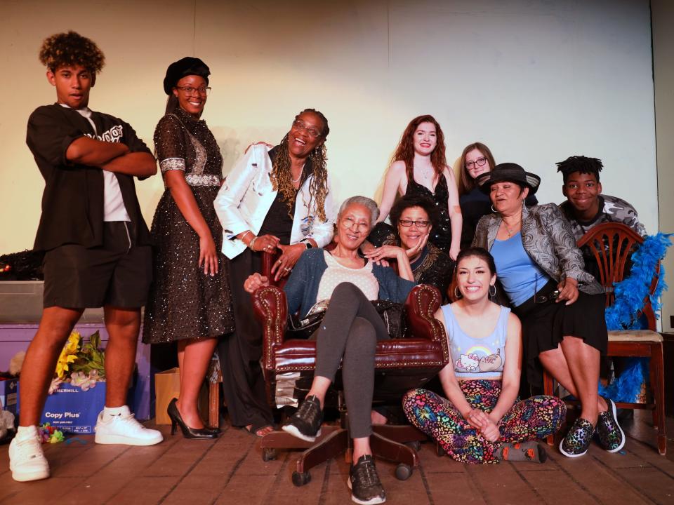 Cast and crew of 'Sistas' at New Castle Playhouse.