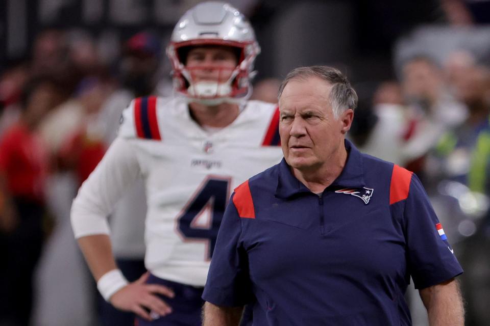 LAS VEGAS, NEVADA - OCTOBER 15: Head coach Bill Belichick of the New England Patriots look on during the fourth quarter against the Las Vegas Raiders at Allegiant Stadium on October 15, 2023 in Las Vegas, Nevada. (Photo by Ethan Miller/Getty Images)