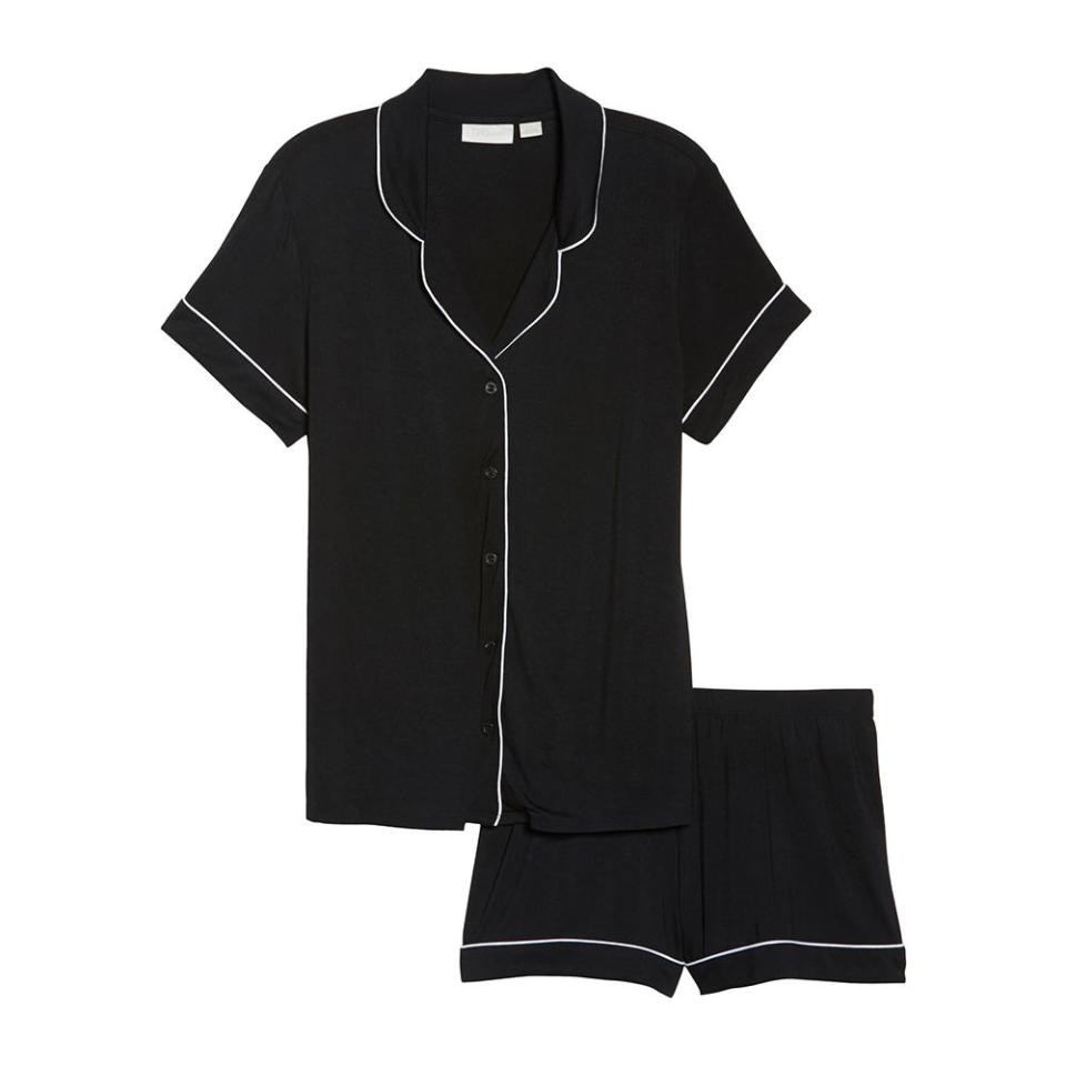 <p><a href="https://go.redirectingat.com?id=74968X1596630&url=https%3A%2F%2Fwww.nordstrom.com%2Fs%2Fnordstrom-moonlight-eco-short-pajamas%2F6451550&sref=https%3A%2F%2Fwww.bestproducts.com%2Flifestyle%2Fg2366%2F30th-birthday-gifts-ideas-for-women%2F" rel="nofollow noopener" target="_blank" data-ylk="slk:Shop Now;elm:context_link;itc:0;sec:content-canvas" class="link ">Shop Now</a></p><p>Moonlight Short Pajamas</p><p>nordstrom.com</p><p>$59.00</p>