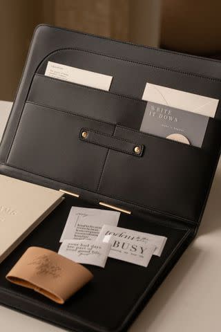 <p>SOASH X JLUXLABEL</p> JLUXLABEL catchall bag