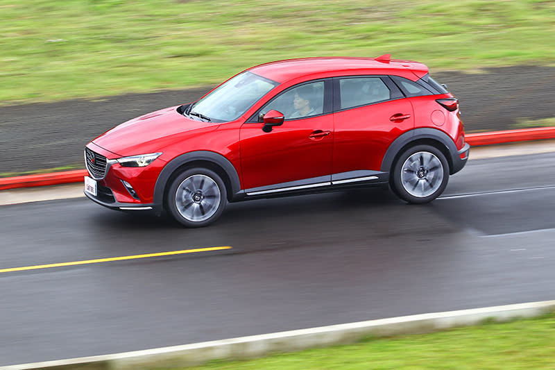 新CX-3將會以Mazda 3作為基礎，因此整體尺碼與空間都會放大。