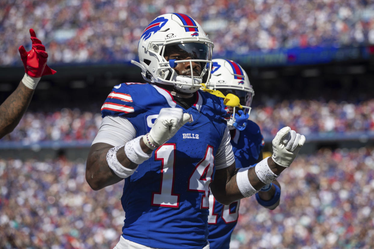 It was a good first half for Stefon Diggs and the Bills against the Dolphins in NFL Week 4. (AP Photo/Matt Durisko)
