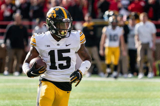 Packers signing Iowa RB Tyler Goodson following 2022 draft