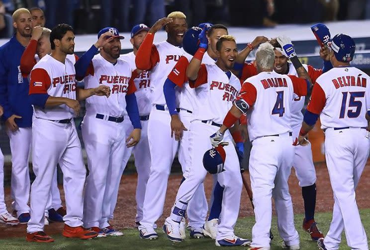 Puerto Rico Goes Blond to Support Its Baseball Team - The New York Times