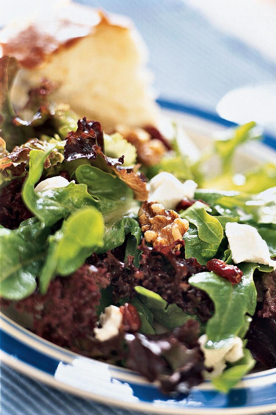 Mixed Greens with Goat Cheese, Cranberries, and Walnuts