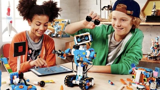 Best Robot Kit Deals for Kids and Adults