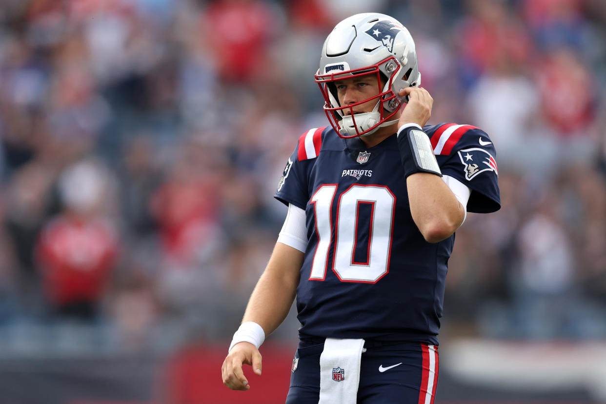 FOXBOROUGH, MASSACHUSETTS - AUGUST 11: Mac Jones #10 of the New England Patriots looks on  during the preseason game between the New York Giants and the New England Patriots at Gillette Stadium on August 11, 2022 in Foxborough, Massachusetts. (Photo by Maddie Meyer/Getty Images)