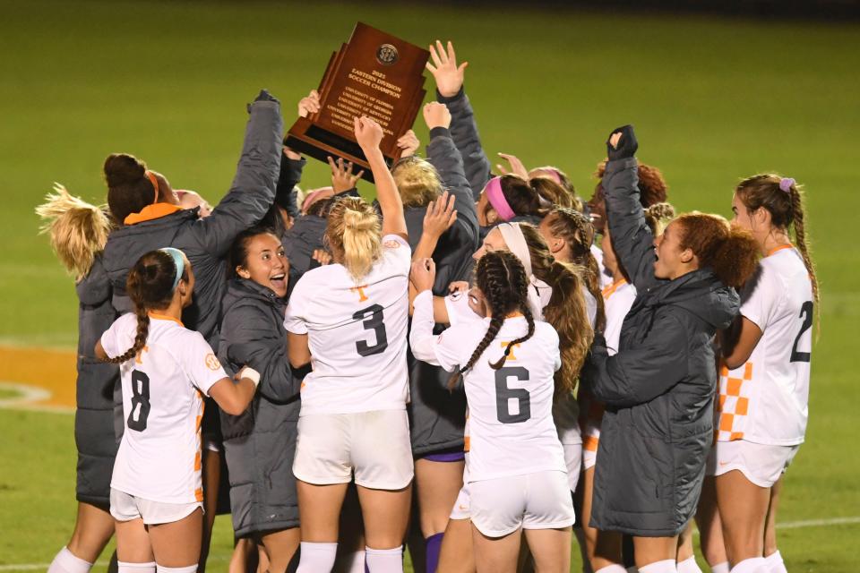 The Tennessee Lady Vols Soccer Team celebrate their win in the NCAA women's soccer match between the Tennessee Lady Vols and Kentucky Wildcats in Knoxville, Tenn. on Thursday, October 28, 2021.