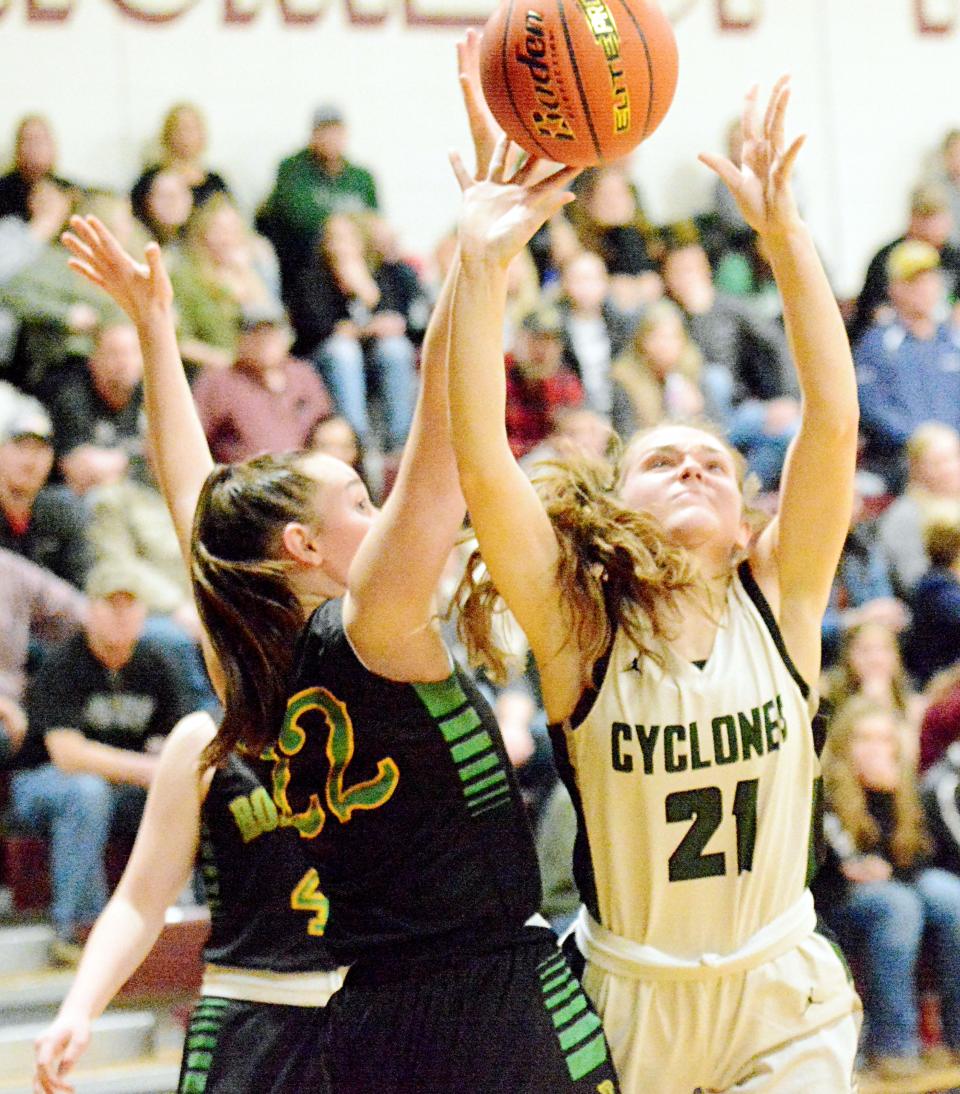 Clark-Willow Lake's Alicia Vig puts up a shot against Aberdeen Roncalli's Ava Hanson during their Northeast Conference high school basketball doubleheader on Thursday, Jan. 19, 2023 in Clark.