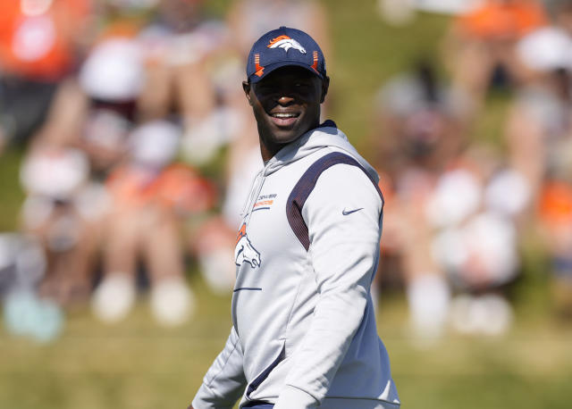 Broncos allowing DC Ejiro Evero to explore other opportunities, likely  ending his time in Denver – Boulder Daily Camera