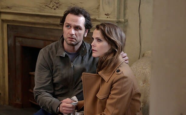 GALLERY: 10 Best TV Episodes of 2016: THE AMERICANS Episode: "The Magic of David Copperfield V. The Statue of Liberty Disappears" Season 4, Episode 8 Air Date: Wednesday, May 4, 2016(l-r) Matthew Rhys as Philip Jennings, Keri Russell as Elizabeth Jennings