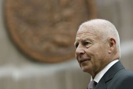 The Stow family attorney Thomas Girardi delivers his closing argument in a civil trial in a lawsuit brought by his client San Francisco Giants fan Bryan Stow against former Los Angeles Dodgers owner Frank McCourt in Los Angeles, June 26, 2014. REUTERS/Irfan Khan/Pool