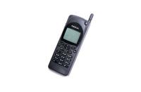 <b>Nokia 2110</b><br>Il primo ad utilizzare la famosa suoneria che negli anni a venire avrebbe caratterizzato i telefonini Nokia. Era il 1994.