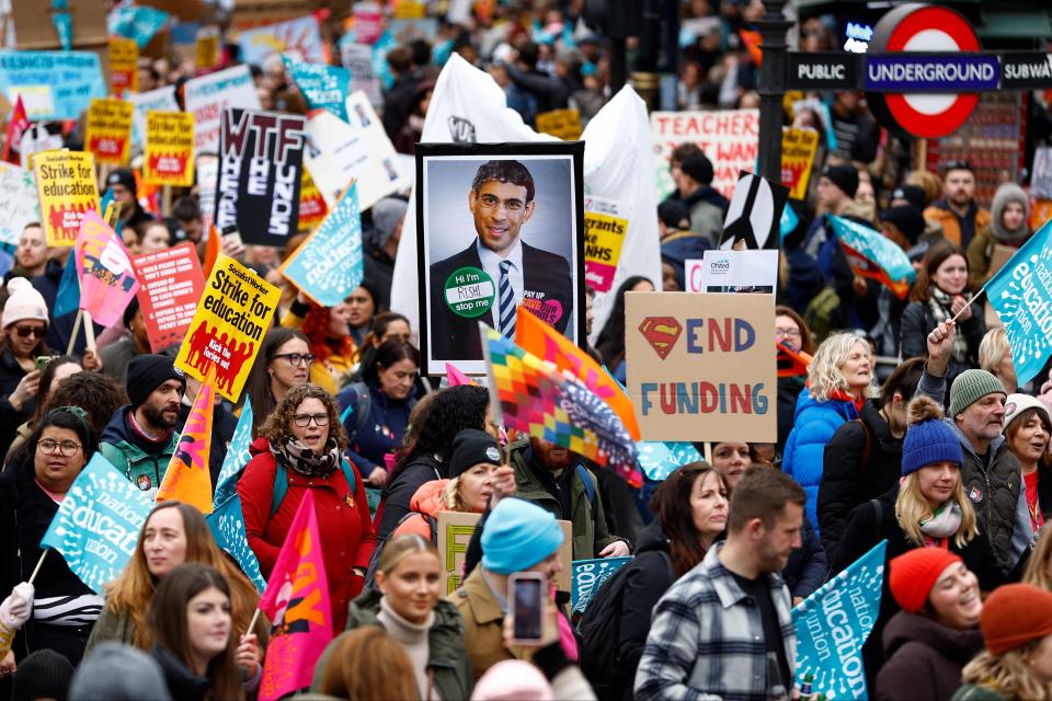 Teachers march through London (REUTERS)