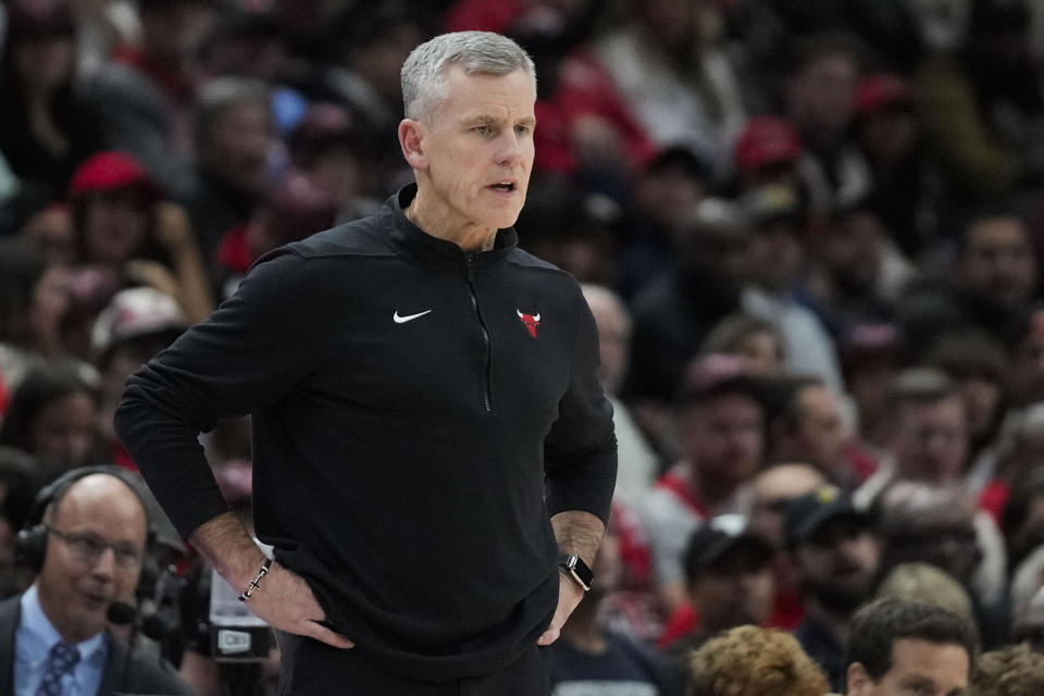 Chicago Bulls head coach Billy Donovan watches from the sidelines during the first half of an NBA basketball game against the Phoenix Suns, Wednesday, Nov. 8, 2023, in Chicago. (AP Photo/Erin Hooley)