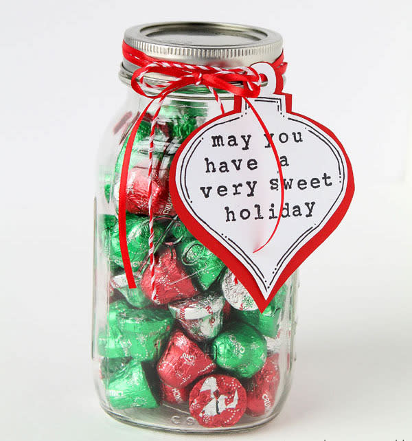 Simple and definitely sweet, a jar stuffed with chocolates will definitely be appreciated. 