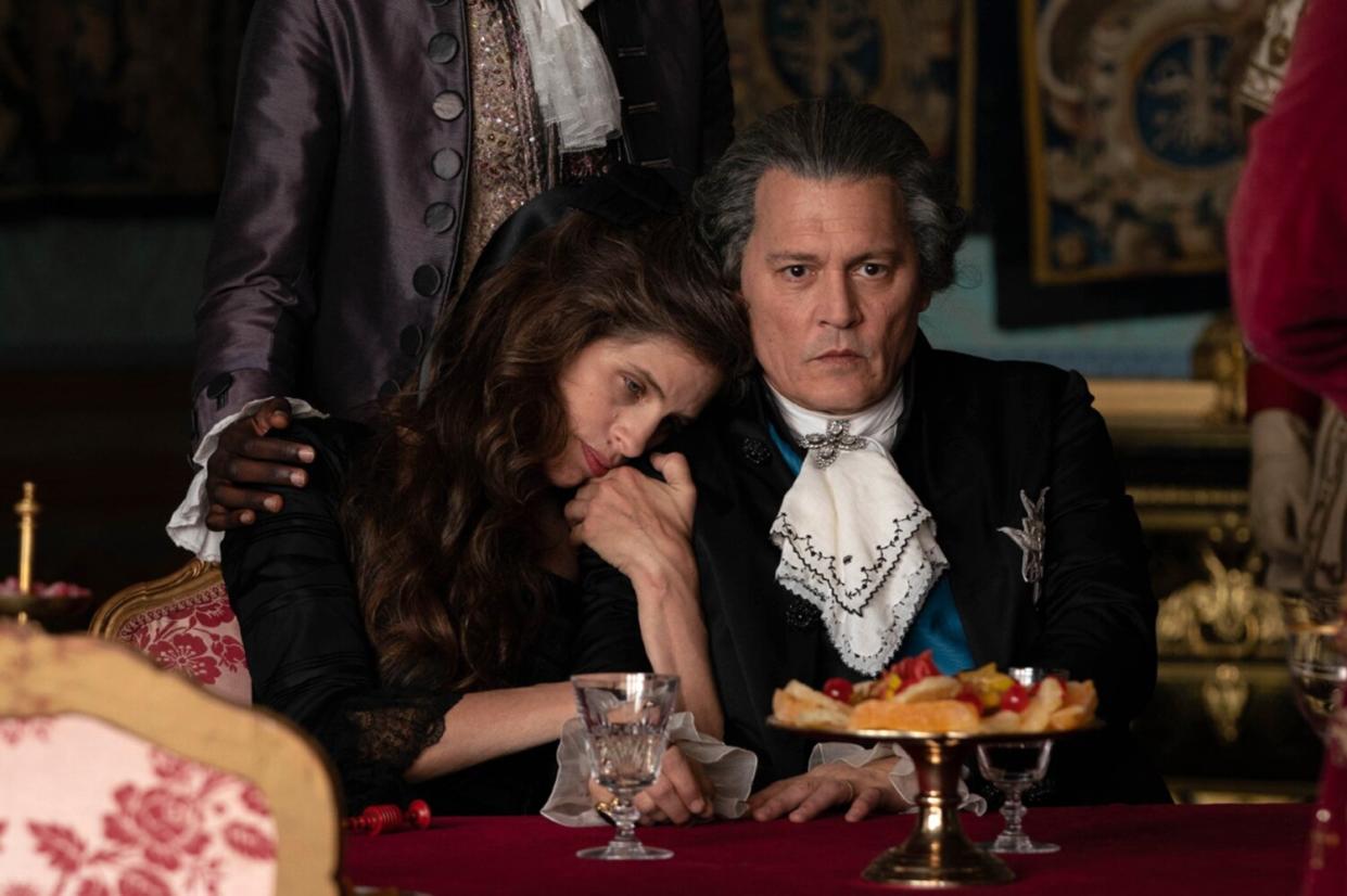 Johnny Depp Stars as King Louis XV in First Look Photos from French Film Jeanne du Barry