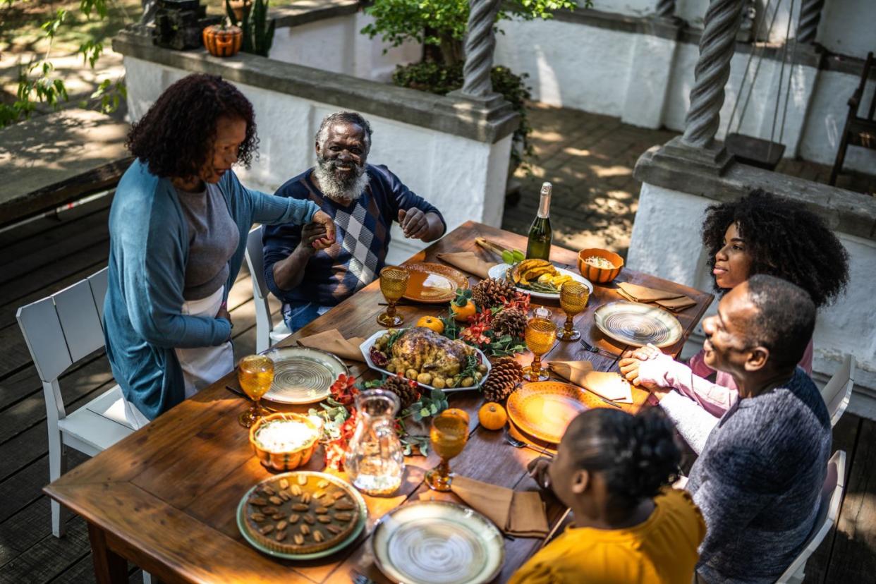 Black family celebrating Thanksgiving