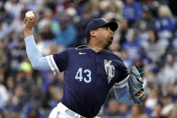 Kansas City Royals starting pitcher Carlos Hernandez throws during the first inning of a baseball game against the New York Yankees Saturday, April 30, 2022, in Kansas City, Mo. (AP Photo/Charlie Riedel)
