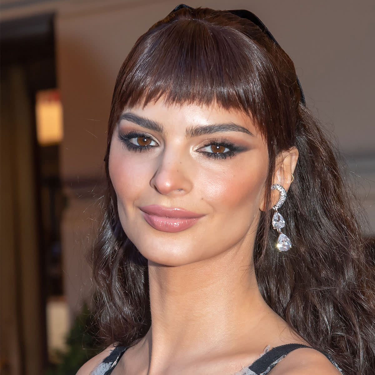 Emily Ratajkowski bangs Met Gala close up