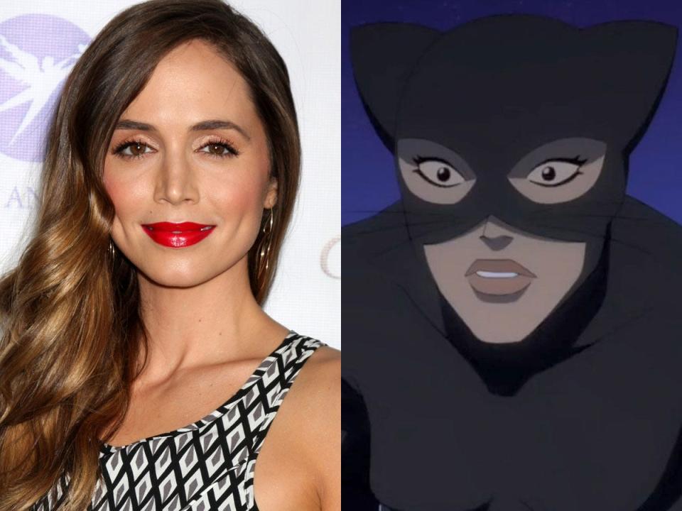 eliza dushku catwoman batman year one