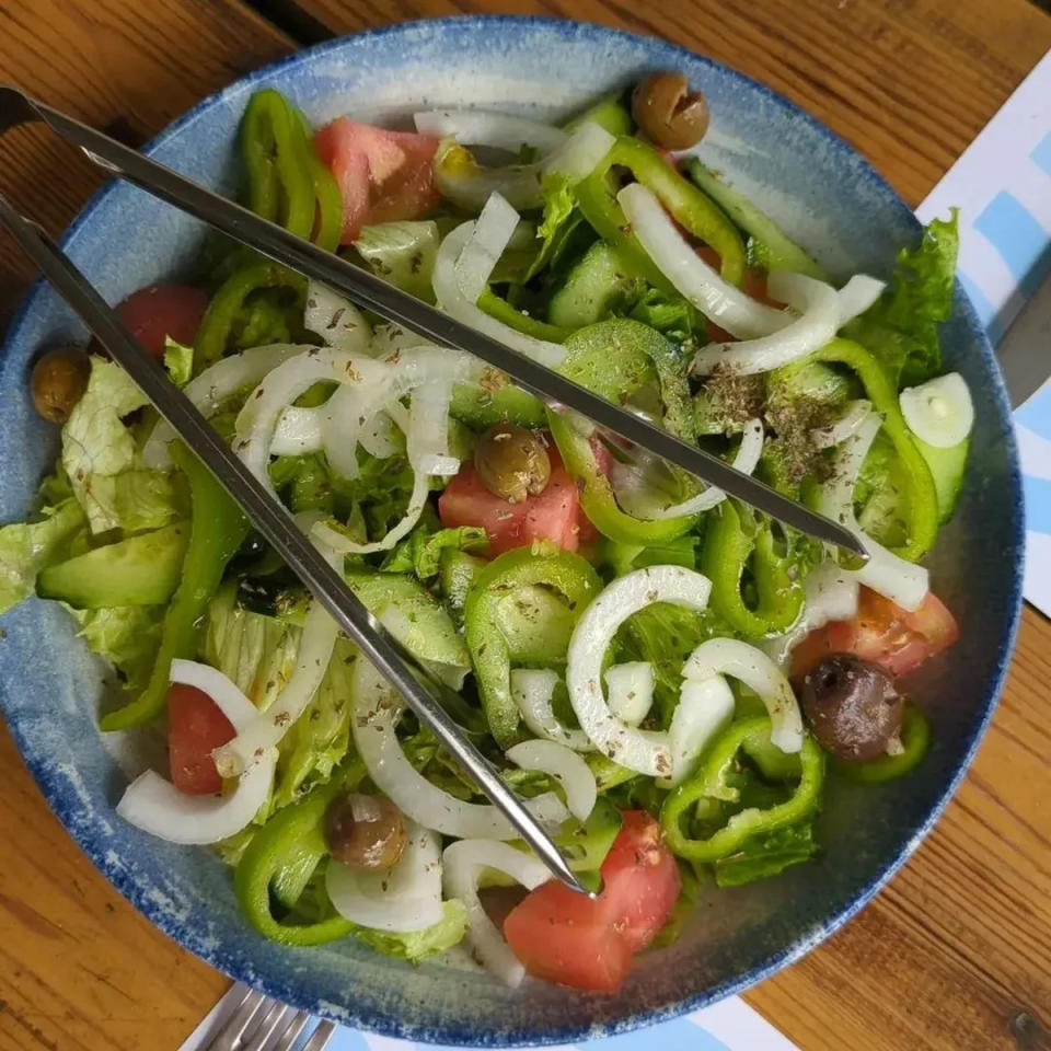 Salad in Albania is always seasonal and fresh (Giulia Crouch)