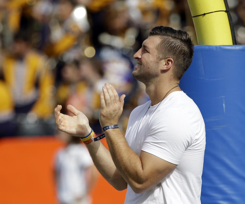 Tim Tebow fires up the hot-take machine. (AP)