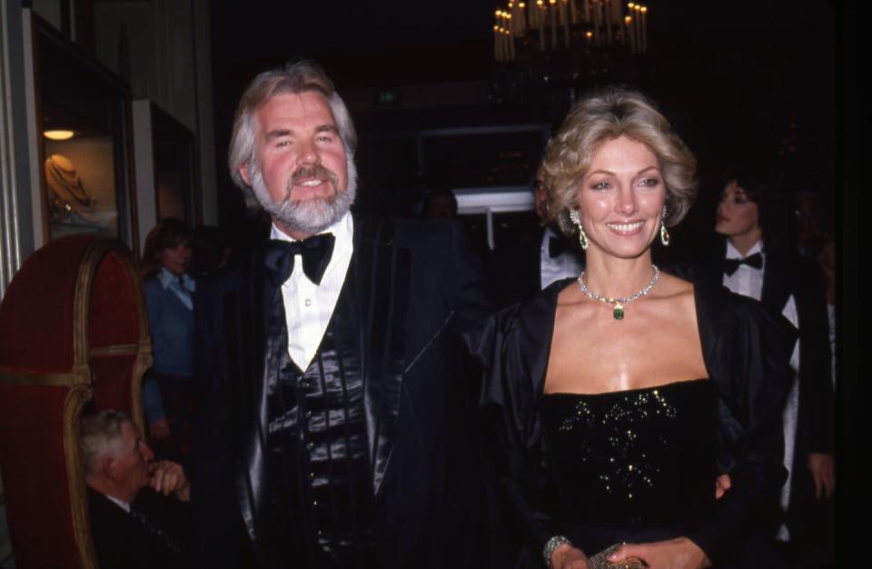<p>Country singer Kenny Rogers was married <a href="https://www.cheatsheet.com/entertainment/celebrities-marriages-divorces.html/" rel="nofollow noopener" target="_blank" data-ylk="slk:five times" class="link ">five times</a>. His first marriage was to artist Janice Gordon from 1958 to 1961; Jean Rogers from 1950 to 1963; Margo Anderson from 1964 to 1976; actress Marianne Gordon from 1977 to 1993. And his fifth marriage was to Wanda Miller in 1997 until his death in 2020.</p>