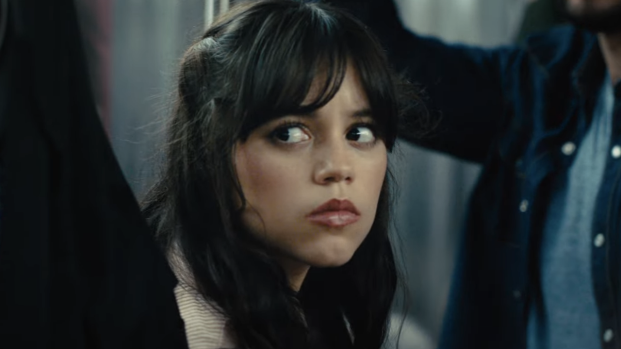  Jenna Ortega on the subway in Scream VI. 