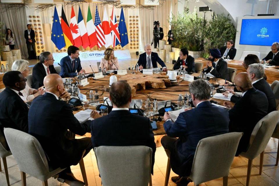 Los líderes del G7 en una reunión