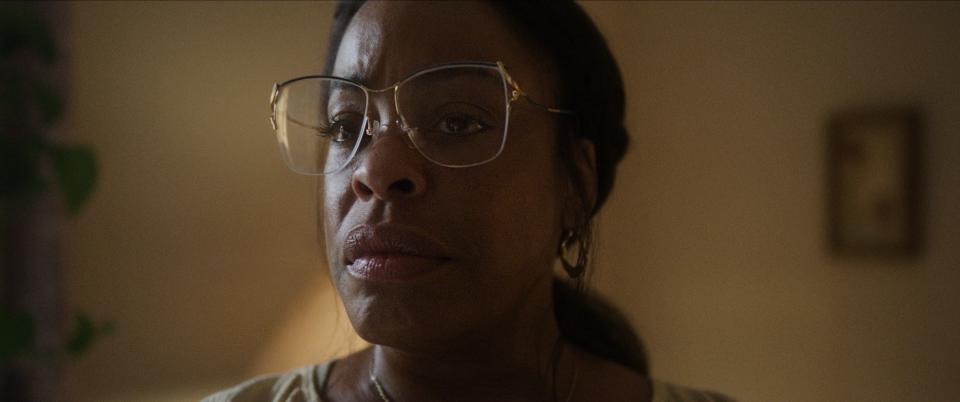 Niecy Nash plays Glenda Cleveland, the Milwaukee woman who tried to get police to investigate her neighbor, Jeffrey Dahmer, in the new Netflix series "Dahmer. Monster: The Jeffrey Dahmer Story."