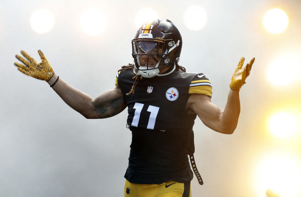 Oct 16, 2022; Pittsburgh, Pennsylvania, USA;  Pittsburgh Steelers wide receiver wide receiver Chase Claypool (11)  reacts as he takes the field to play the Tampa Bay Buccaneers at Acrisure Stadium. Pittsburgh won 20-18. Mandatory Credit: Charles LeClaire-USA TODAY Sports