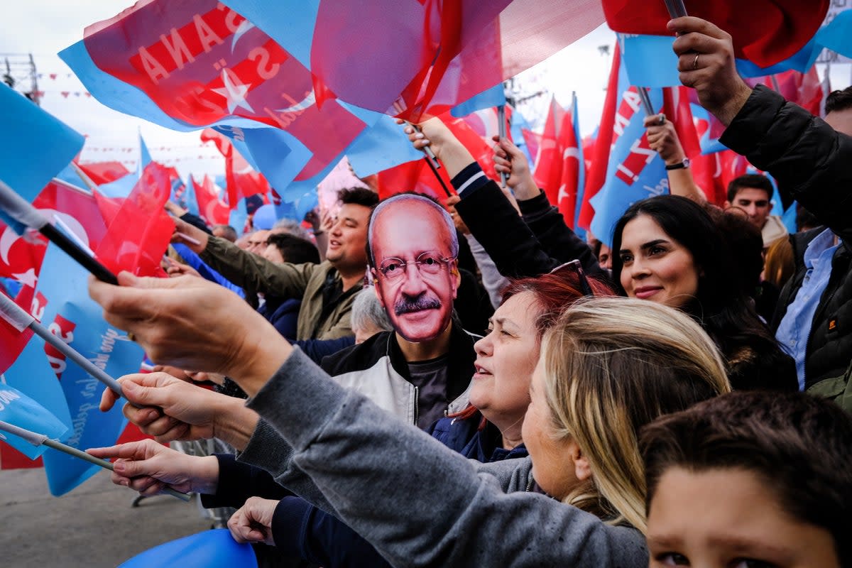 Supporters of CHP presidential candidate Kemal Kilicdaroglu at a rally in Istanbul on Saturday (EPA)