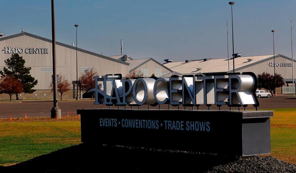 The HAPO Center is located at 6600 Burden Blvd in Pasco. The complex features a 38,184 square foot Exposition Hall & 39,200 indoor concrete floor arena, supported by a spacious Atrium and three conference rooms. Over 84,000 square feet of exhibit space is available, making The HAPO Center one of the largest event venues in Washington. Each area within the complex is a standalone venue or all the areas may be combined for larger events.