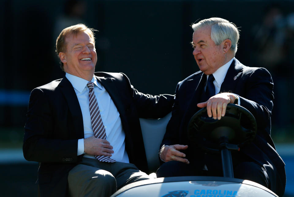 CHARLOTTE, NC - JANUARY 12:  NFL commissioner Roger Goodell speaks with Carolina Panthers owner Jerry Richardson prior to the NFC Divisional Playoff Game against the San Francisco 49ers at Bank of America Stadium on January 12, 2014 in Charlotte, North Carolina.  (Photo by Kevin C. Cox/Getty Images)