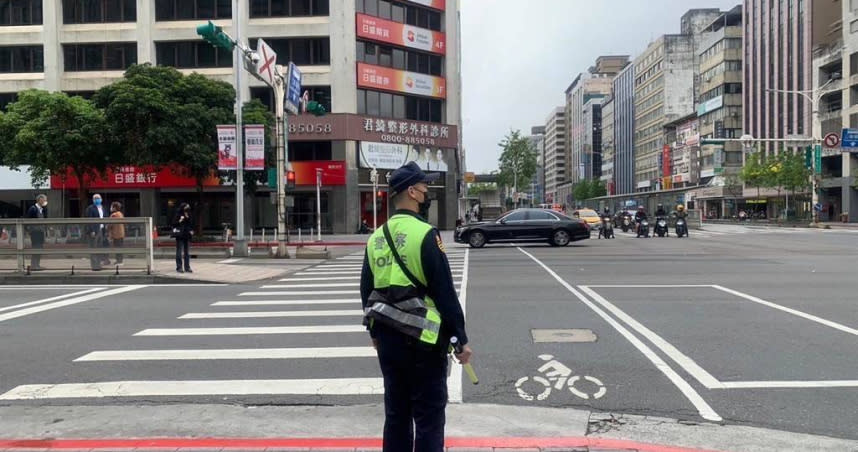 警方將加強取締車輛不禮讓行人及行人違規等。（圖／翻攝照片）