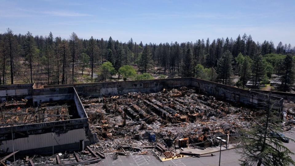 Paradise California area burned down after 2018 camp fire