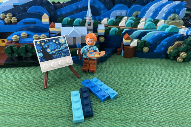 vincent van gogh's starry night is being turned into a 1,552-piece LEGO set