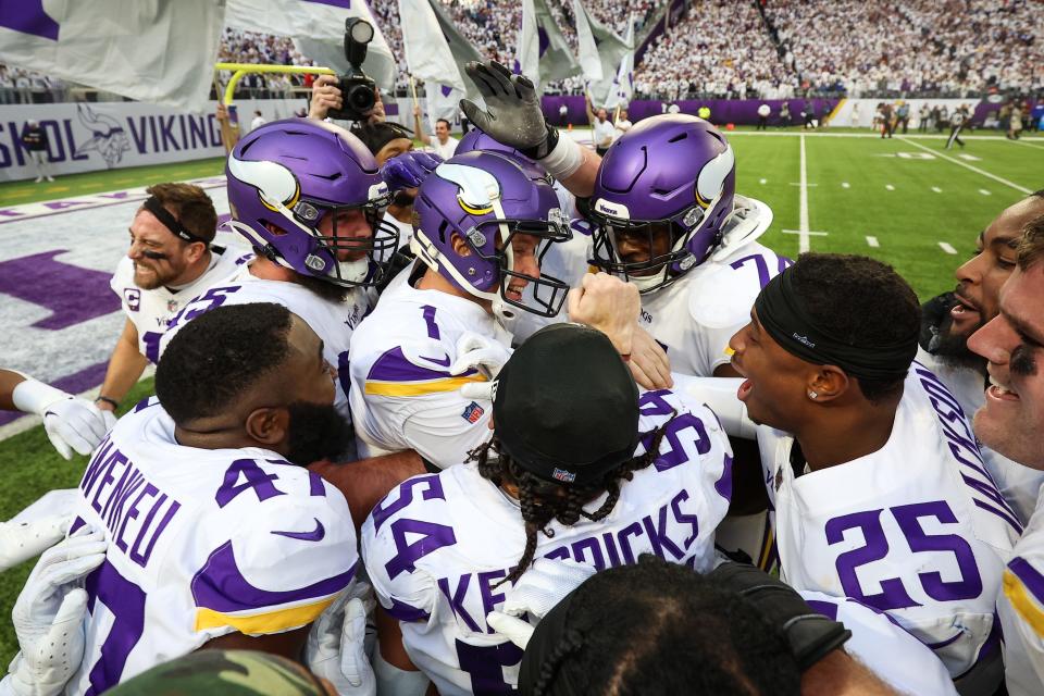 Minnesota Vikings place kicker Greg Joseph (1) celebrates his game-winning field against the New York Giants at U.S. Bank Stadium.