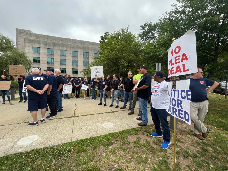 Protesters ask for “no plea deal” at the Rockland County Courthouse for the two men charged in the death of Spring Valley firefighter Jared Lloyd.