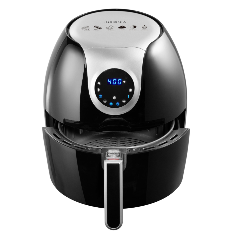 Insignia Digital Air Fryer (Photo via Best Buy Canada)