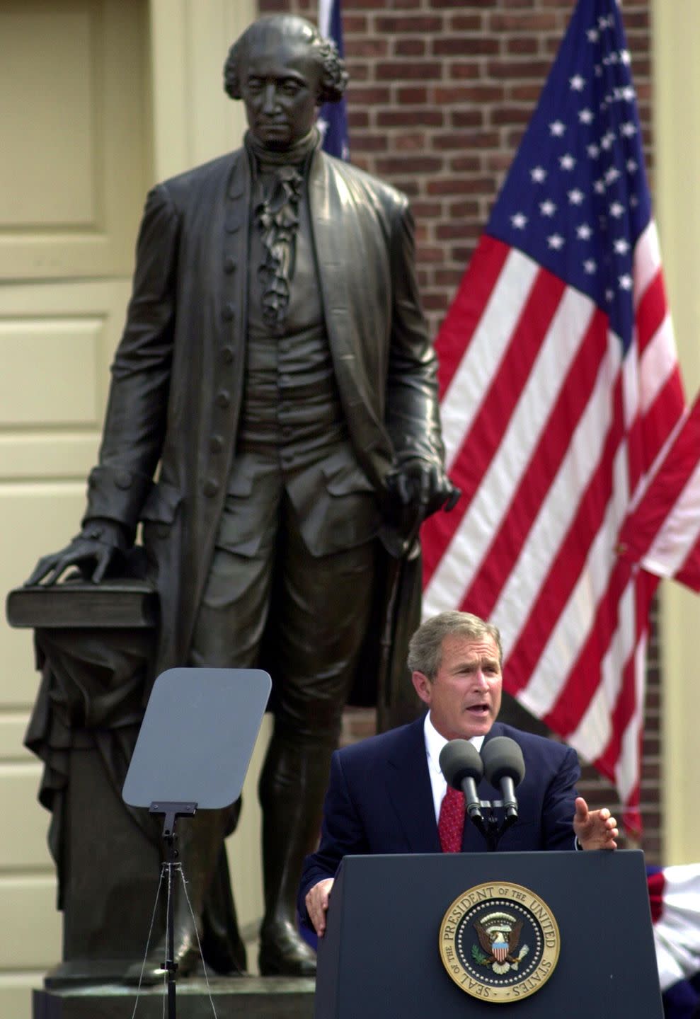 president bush speaks in philadelphia on independence day